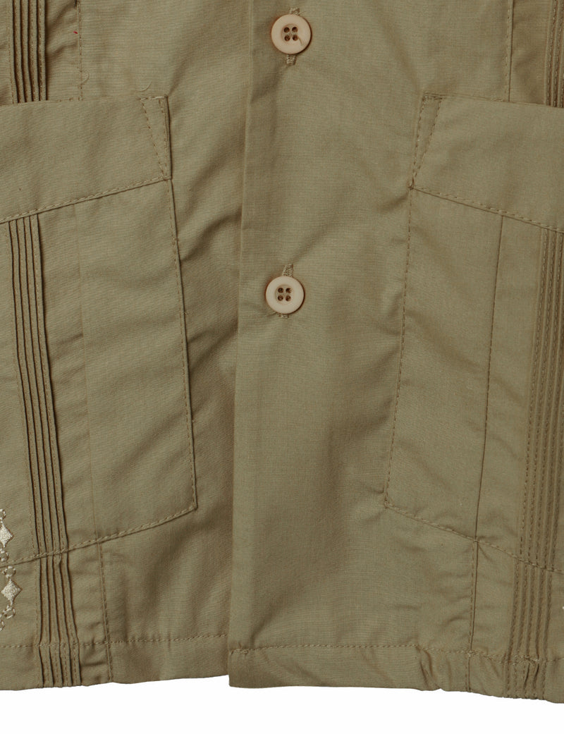 Men's Casual Summer Pocket Short Sleeve Button Up Cuban Guayabera Shirt